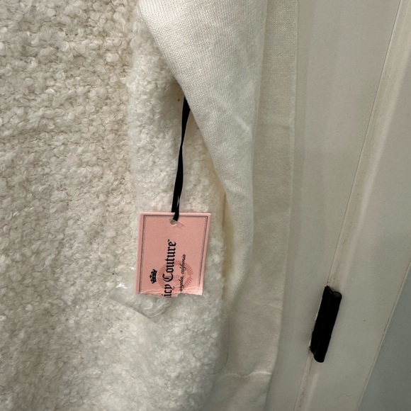 Juicy Couture Cream Textured Cowl Sweater NWT - Picture 2 of 7